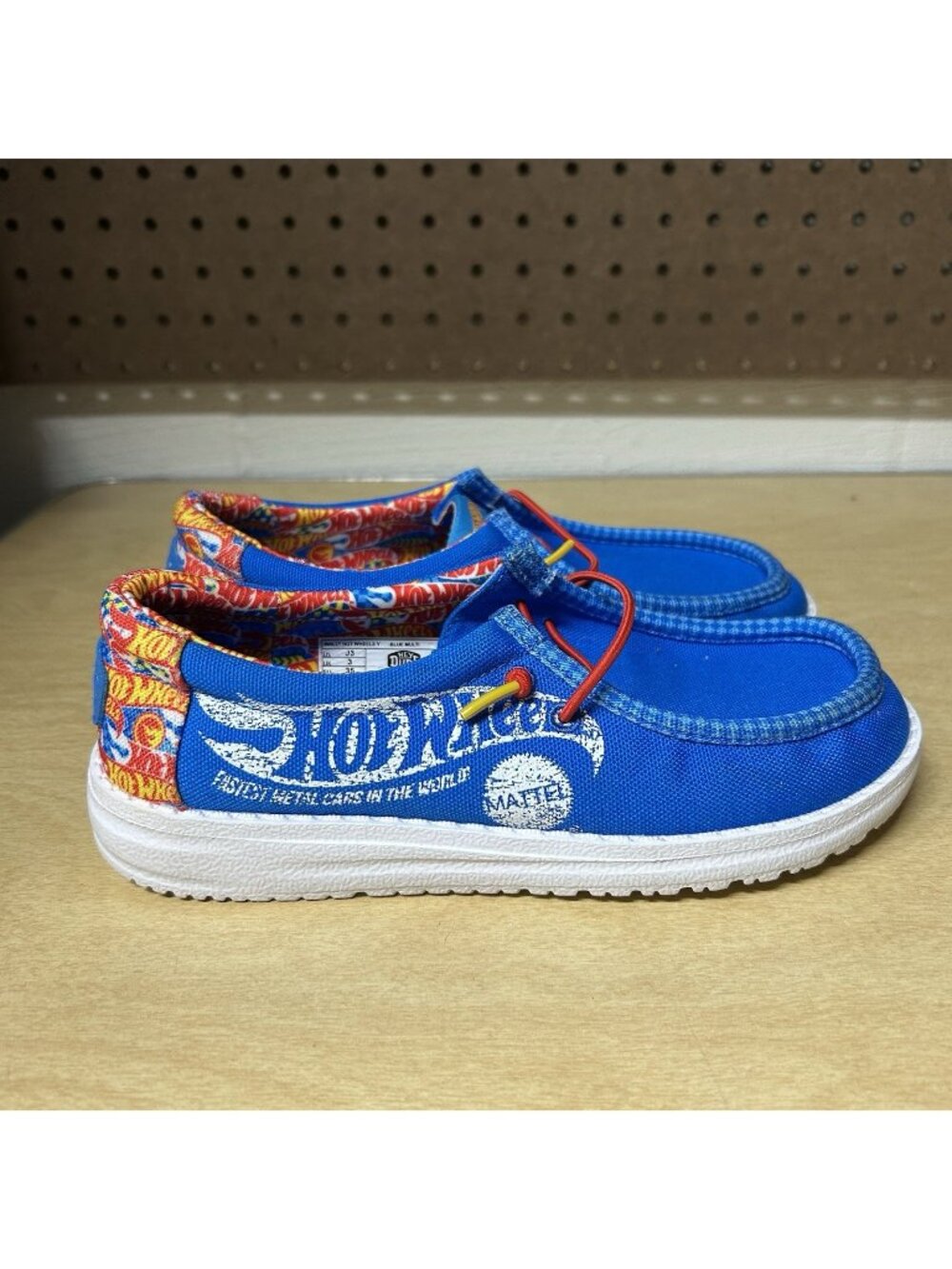 Hey Dude Wally Hot Wheels Kids J3 Blue Canvas Slip On Shoes Junior Size 3